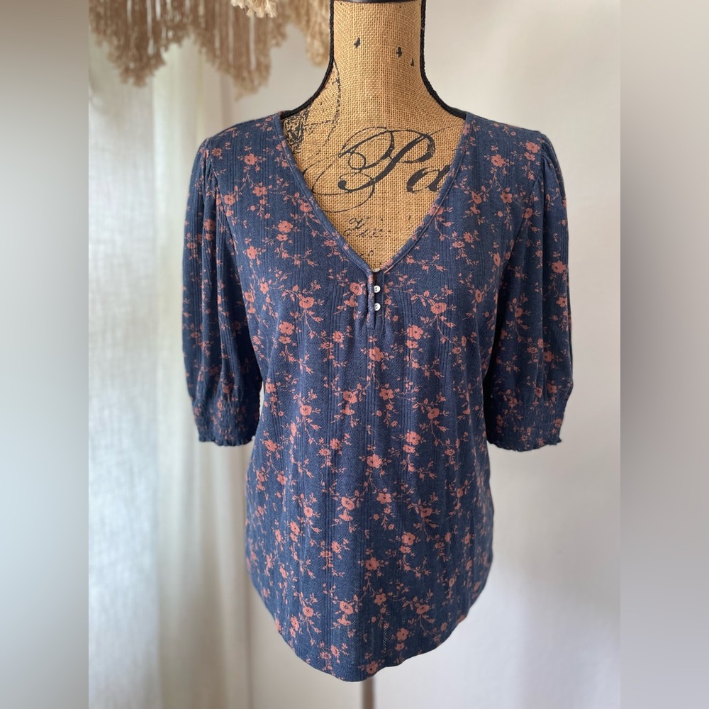 Lucky brand smocked sleeve top blouse button shirt